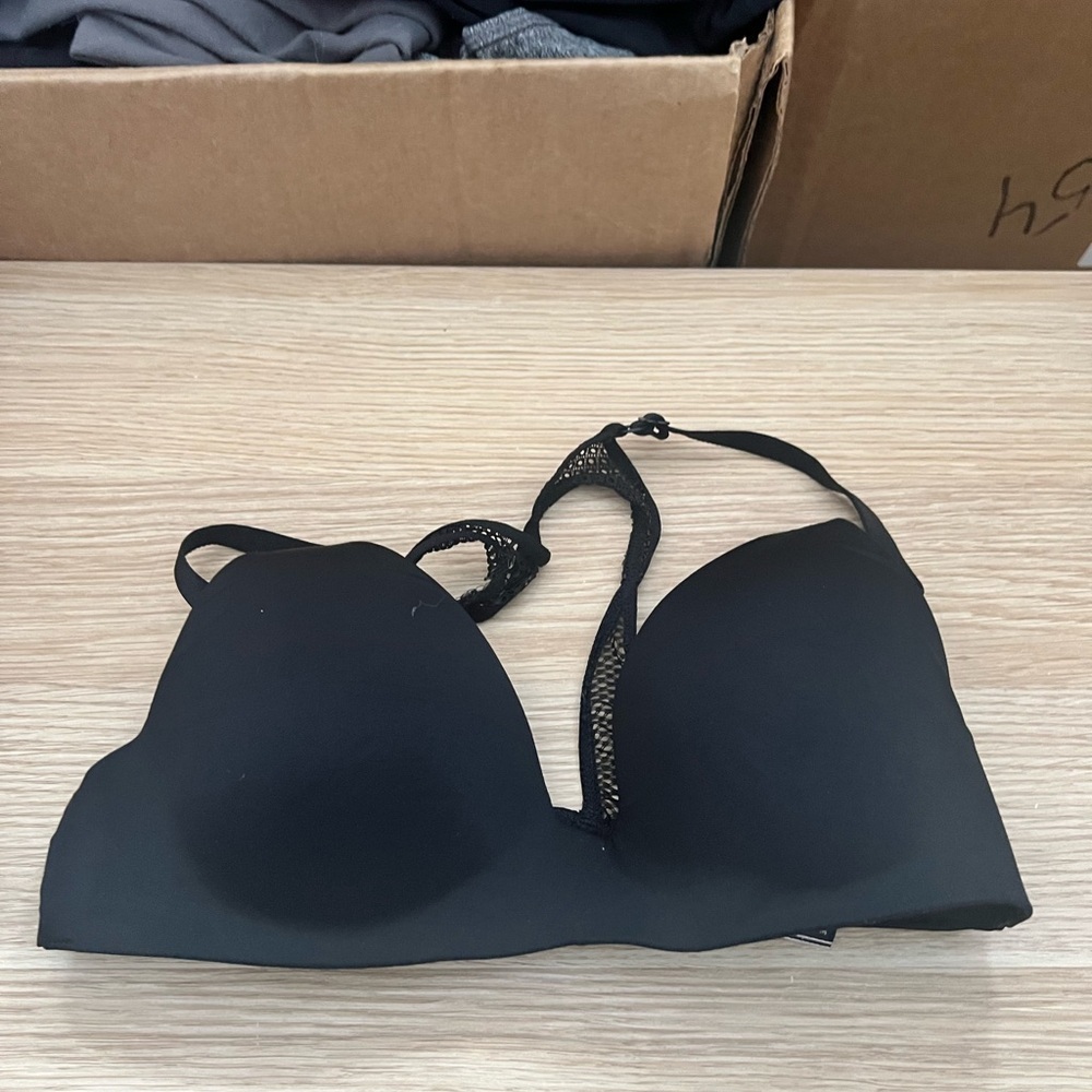 VS | T-Shirt Lightly Lined Wireless Bra